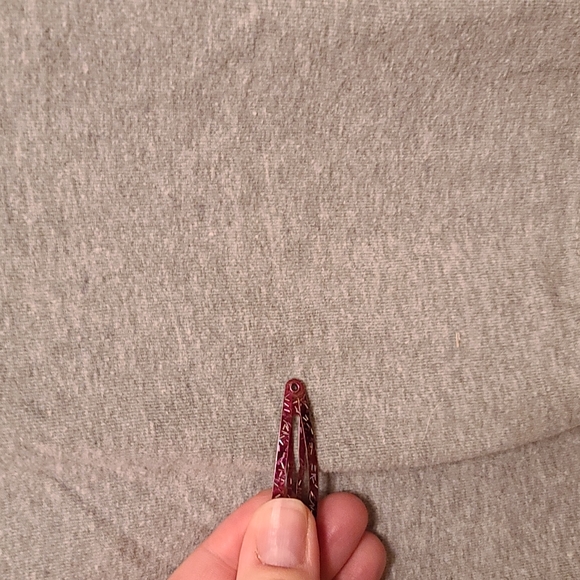 4 for $10 2 tanks tops - Picture 4 of 8